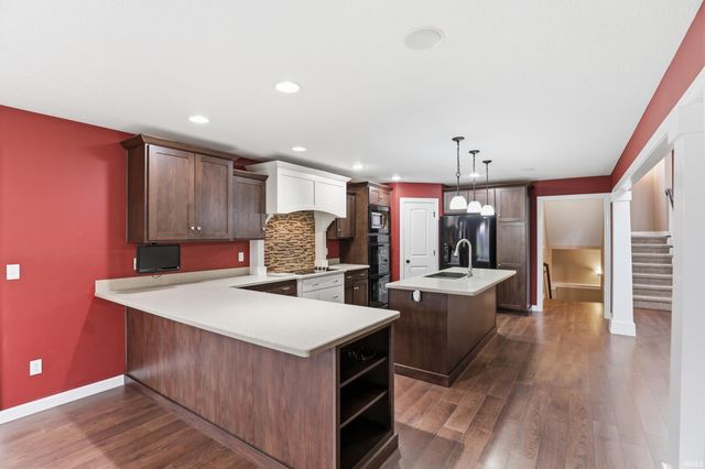 3018 Caradoza Cove, Fort Wayne, IN 46825