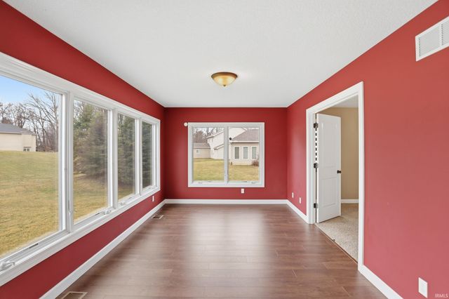 3018 Caradoza Cove, Fort Wayne, IN 46825