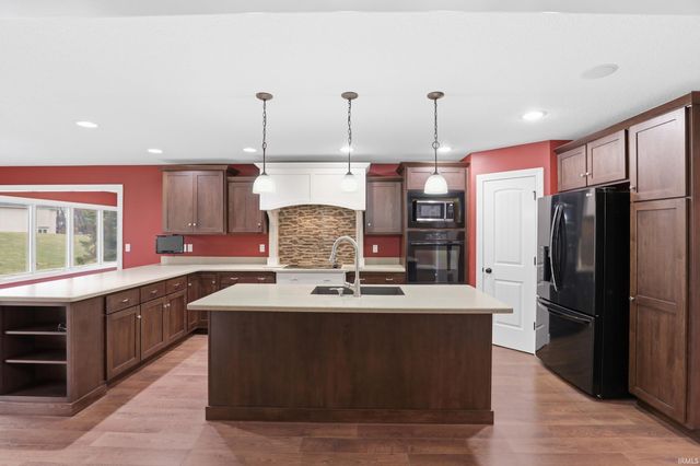 3018 Caradoza Cove, Fort Wayne, IN 46825