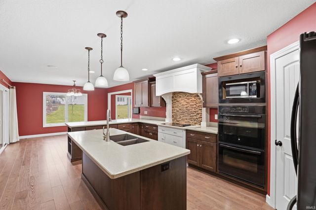 3018 Caradoza Cove, Fort Wayne, IN 46825