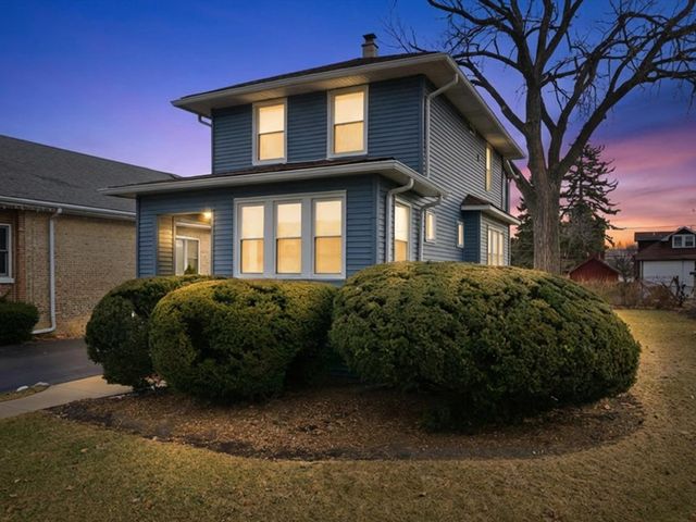 1627 S 14th Avenue, Maywood, IL 60153