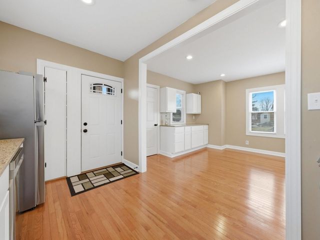 1627 S 14th Avenue, Maywood, IL 60153