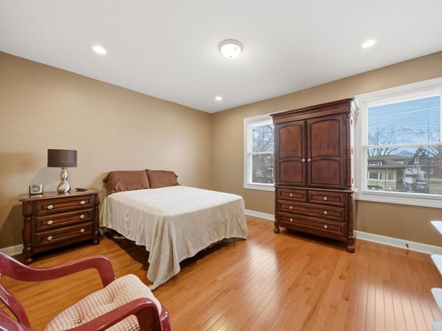 1627 S 14th Avenue, Maywood, IL 60153