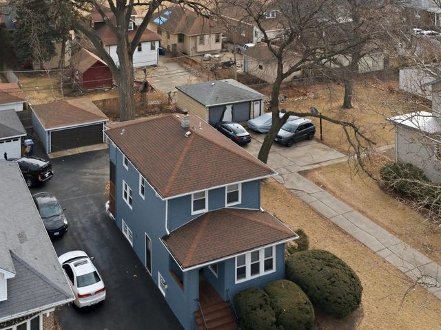 1627 S 14th Avenue, Maywood, IL 60153