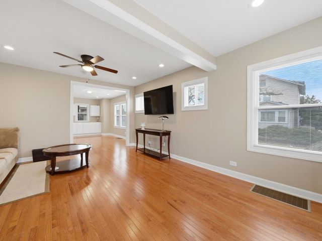 1627 S 14th Avenue, Maywood, IL 60153