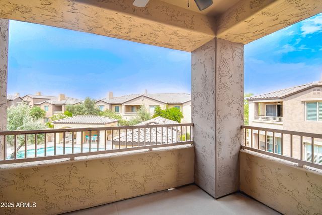 250 W QUEEN CREEK Road 249, Chandler, AZ 85248