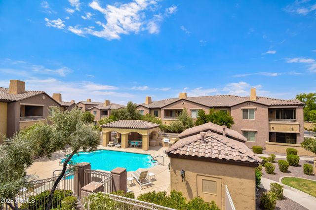 250 W QUEEN CREEK Road 249, Chandler, AZ 85248