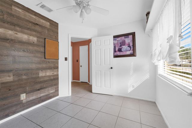 8509 LYONIA DRIVE, Orlando, FL 32829