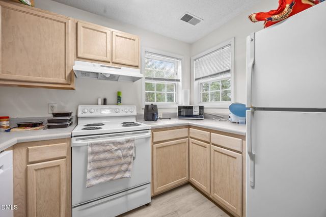 3730 Pardue Woods Place 303, Raleigh, NC 27603