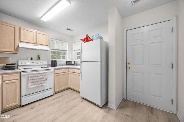 3730 Pardue Woods Place 303, Raleigh, NC 27603