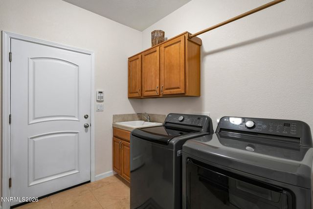 308 San Roma Drive, Dayton, NV 89403
