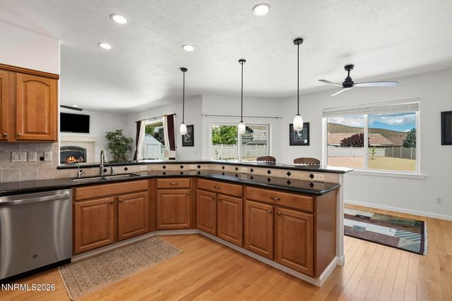 308 San Roma Drive, Dayton, NV 89403