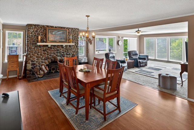79 Long Lake Road, Mahtomedi, MN 55115