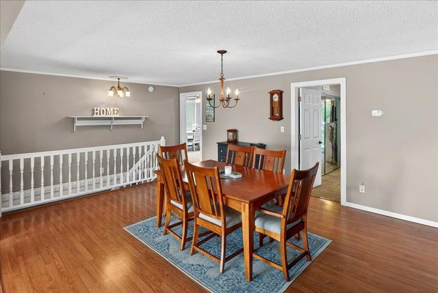79 Long Lake Road, Mahtomedi, MN 55115