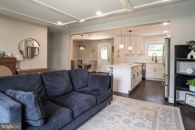 8926 SYLVANIA ST, Lorton, VA 22079