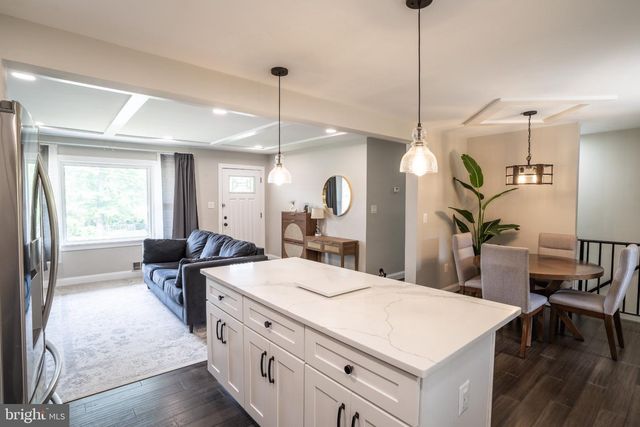 8926 SYLVANIA ST, Lorton, VA 22079