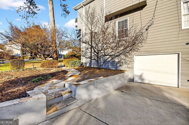 1121 Standard Drive NE, Brookhaven, GA 30319