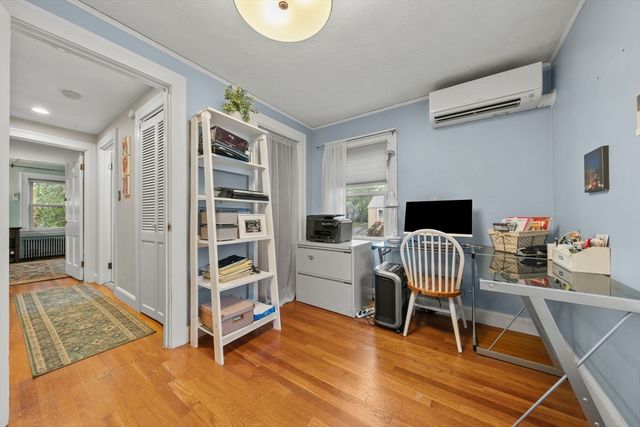 12 Chester St, Arlington, MA 02476