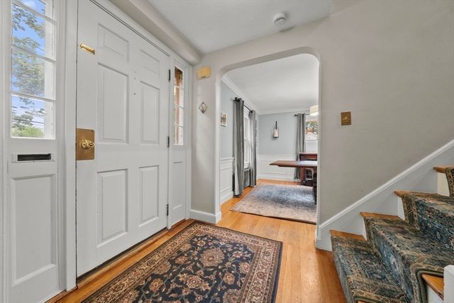 12 Chester St, Arlington, MA 02476