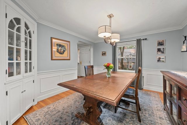 12 Chester St, Arlington, MA 02476