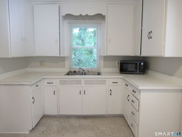 101 Stearns Street, Bristol, CT 06010