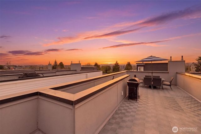 2030 15th Avenue S, Seattle, WA 98144