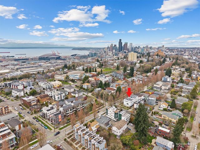 2030 15th Avenue S, Seattle, WA 98144
