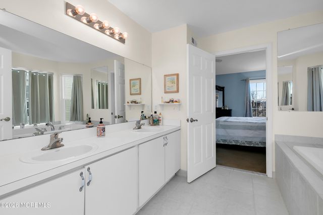 9 Bismark Street, Tinton Falls, NJ 07712