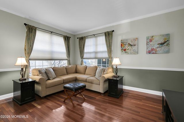 9 Bismark Street, Tinton Falls, NJ 07712