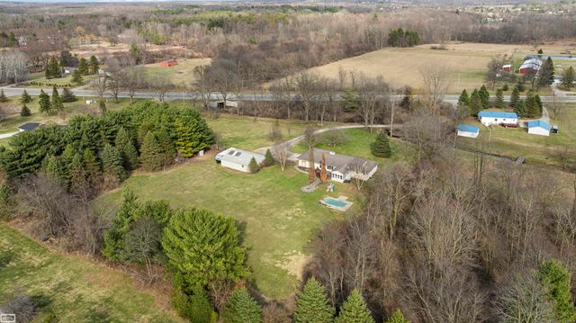 10206 S State Road, Goodrich, MI 48438