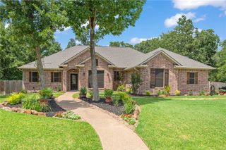1221 EBBTIDE Cove, College Station, TX 77845