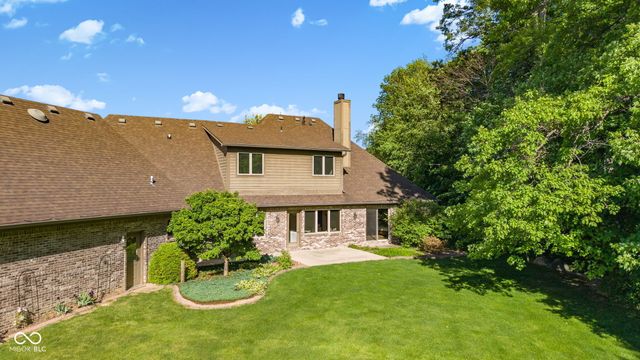 1538 E Grey Feather Trail, Greenfield, IN 46140