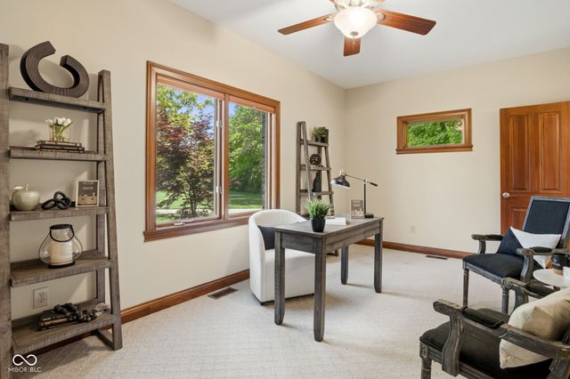 1538 E Grey Feather Trail, Greenfield, IN 46140