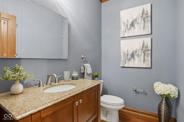 1538 E Grey Feather Trail, Greenfield, IN 46140
