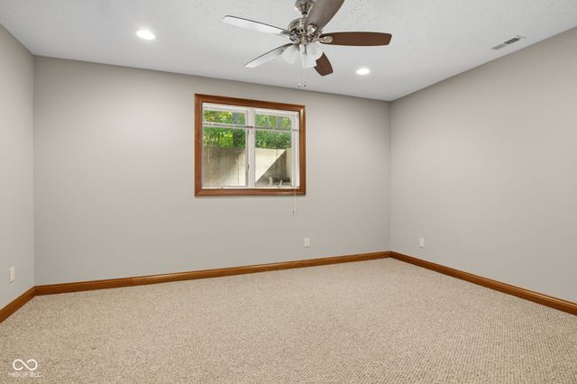1538 E Grey Feather Trail, Greenfield, IN 46140