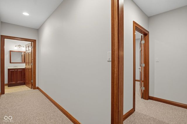 1538 E Grey Feather Trail, Greenfield, IN 46140
