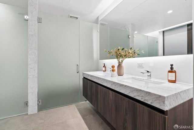 1 Bristol Court 521, San Francisco, CA 94130