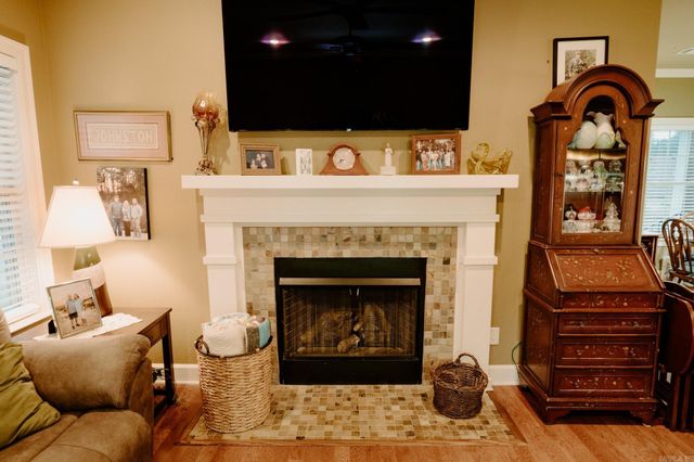 519 Scarlet Oaks Cove, Benton, AR 72019