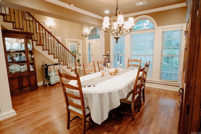 519 Scarlet Oaks Cove, Benton, AR 72019