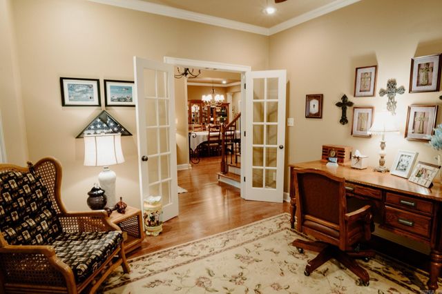 519 Scarlet Oaks Cove, Benton, AR 72019