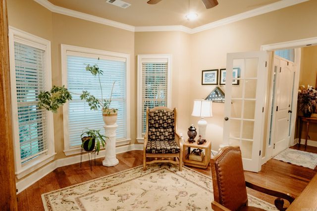 519 Scarlet Oaks Cove, Benton, AR 72019