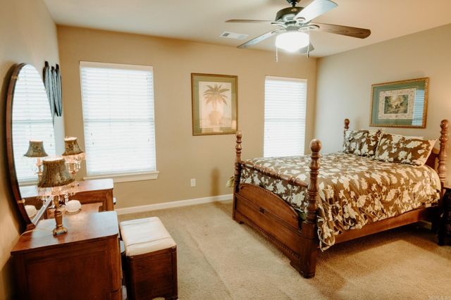 519 Scarlet Oaks Cove, Benton, AR 72019