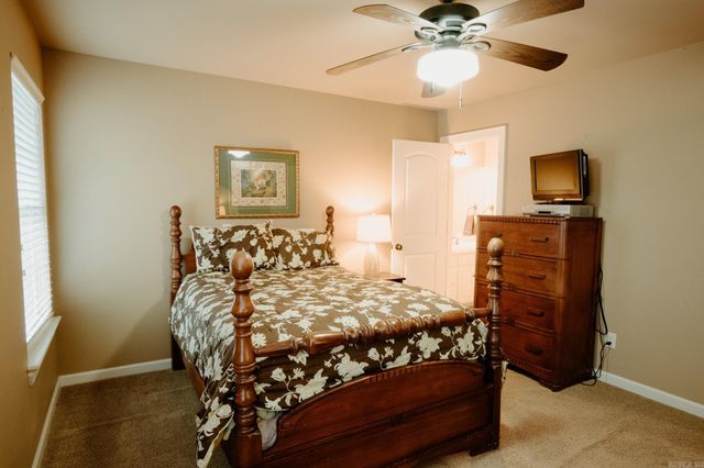 519 Scarlet Oaks Cove, Benton, AR 72019