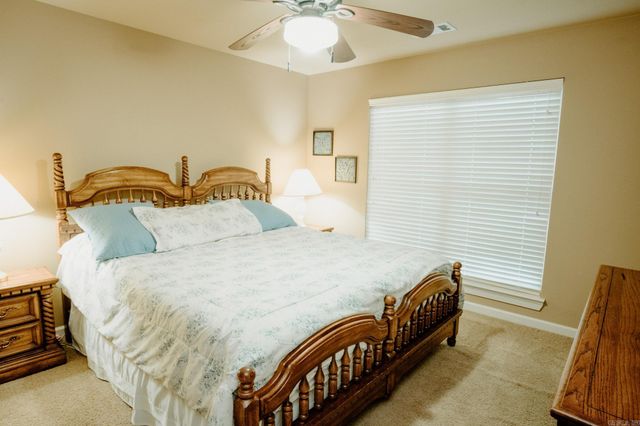 519 Scarlet Oaks Cove, Benton, AR 72019