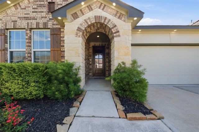 15615 Beltie Drive, Humble, TX 77346