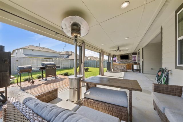 15615 Beltie Drive, Humble, TX 77346