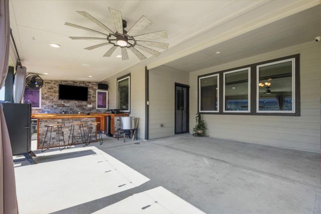 15615 Beltie Drive, Humble, TX 77346
