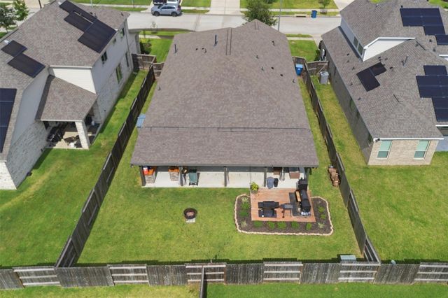 15615 Beltie Drive, Humble, TX 77346