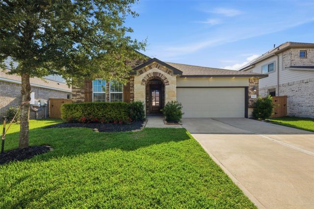 15615 Beltie Drive, Humble, TX 77346