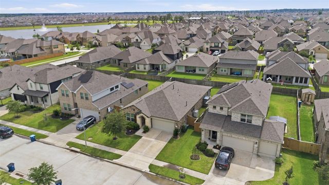 15615 Beltie Drive, Humble, TX 77346